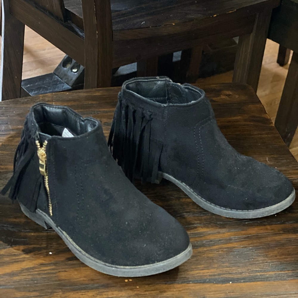 Girls Boots size 1